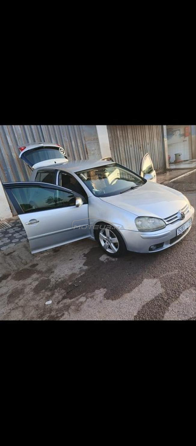 je me vendre mon véhicule d'occasion golf 5 