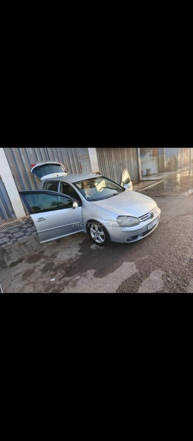 je me vendre mon véhicule d'occasion golf 5 