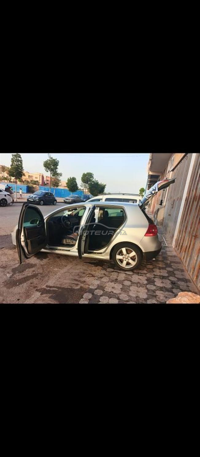 je me vendre mon véhicule d'occasion golf 5 