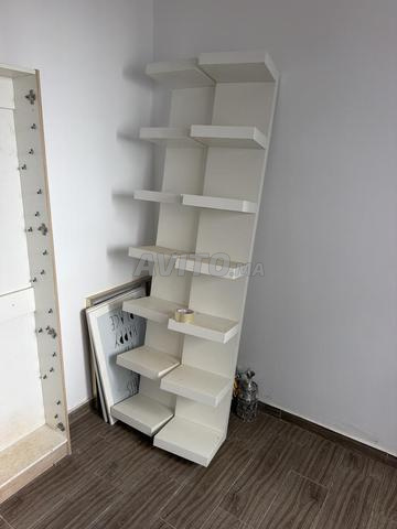 Deux étagères IKEA - 2