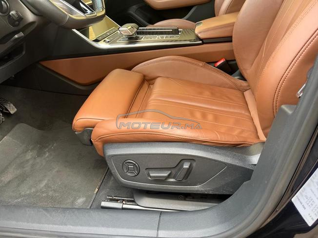 très belle voiture 