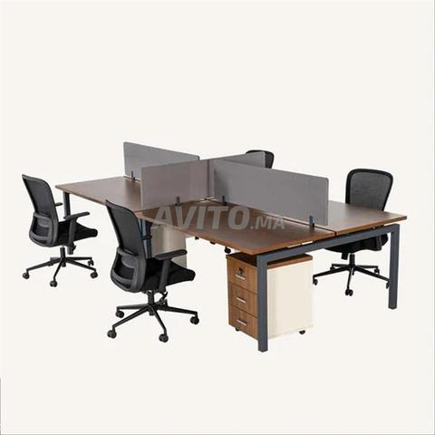 BUREAUX MULTIPOSTES – OPEN SPACE - 2