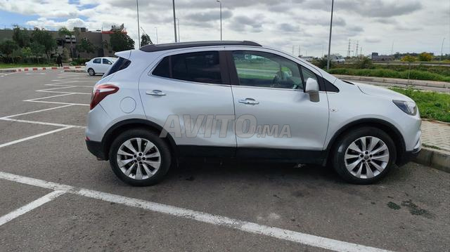 Opel Mokka Diesel Automatique 2018 à Marrakech - 2
