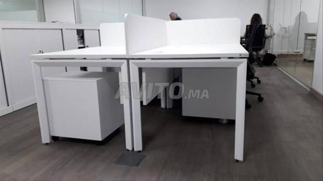 BUREAUX MULTIPOSTES PROFESSIONNELS - 2