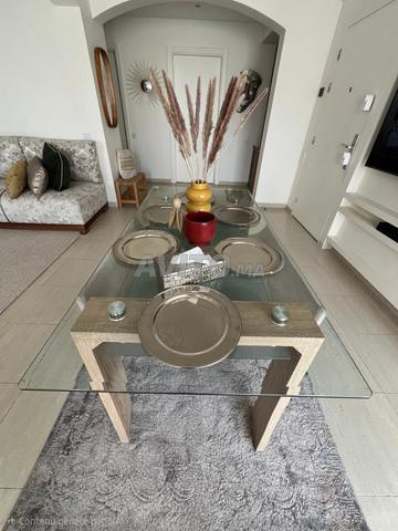 Table à manger design en verre et bois - 2