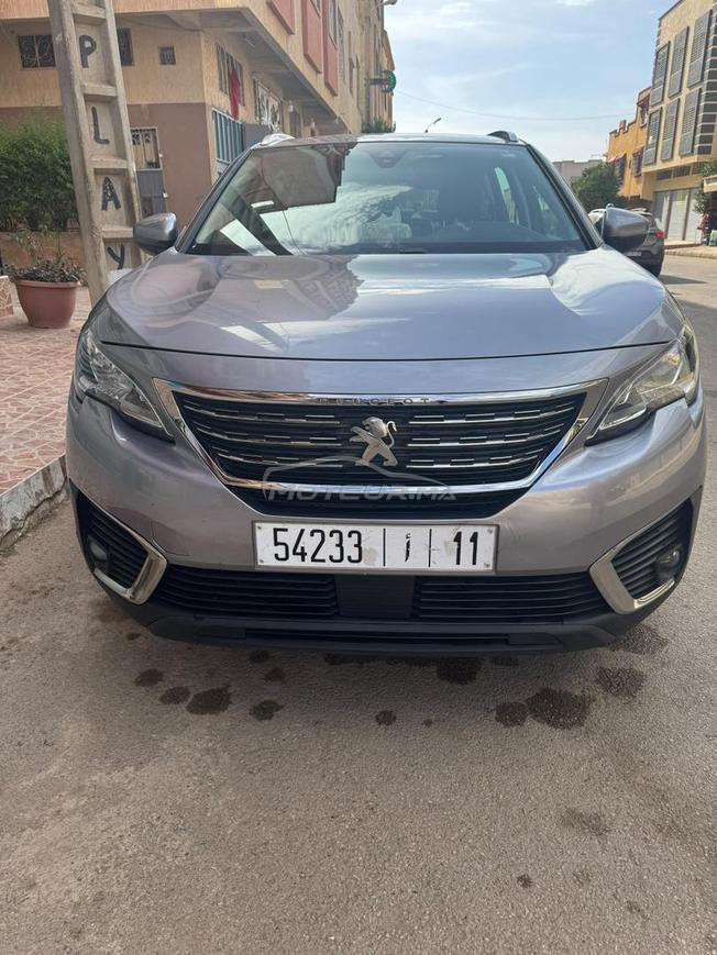 Peugeot 5008 avec 7 places