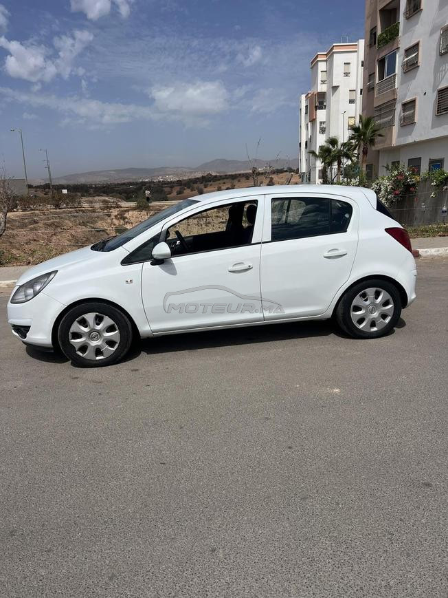opel corsa 2010