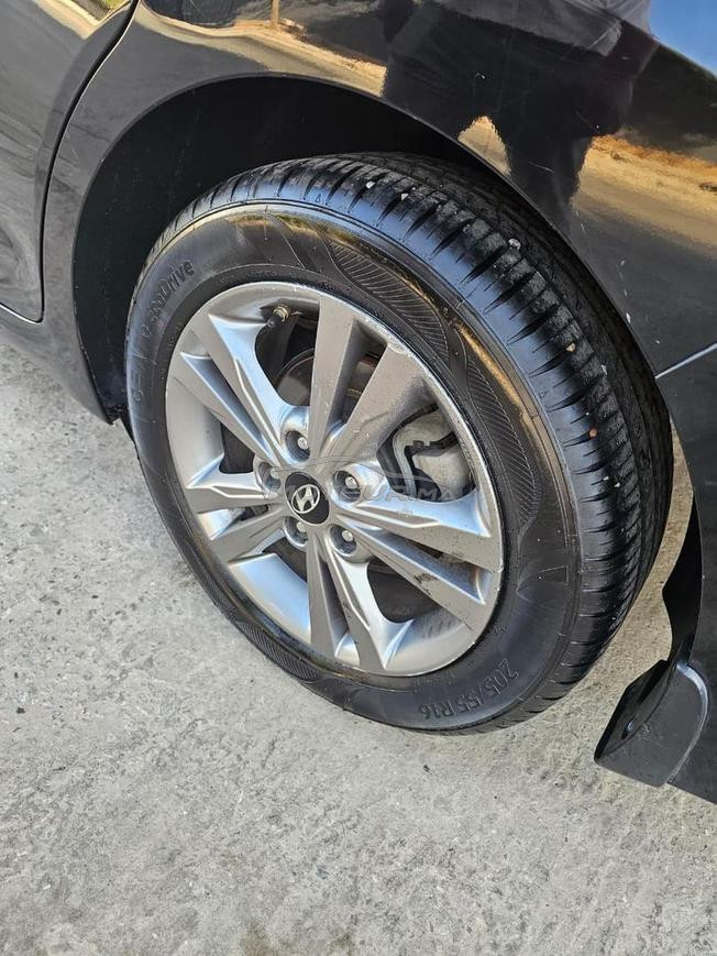 Hyundai Elantra Diesel Manuelle 2019 à Tifelt