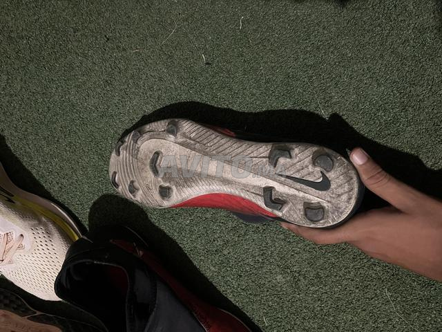 Crampons Adidas Techfit d'origine un peu usés - 2