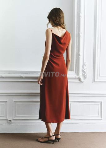 Robe froncée sur le côté - 2