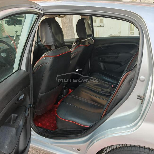 fiat punto voiture tré propre 