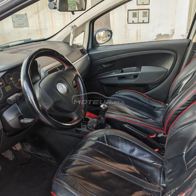 fiat punto voiture tré propre 