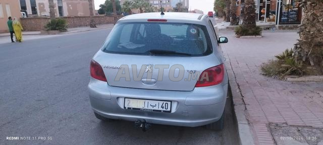 Peugeot 307 modèle 2002 dédouanée 2015