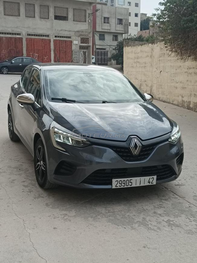 clio 5 modil 2022 diesel 130 km cart gris 