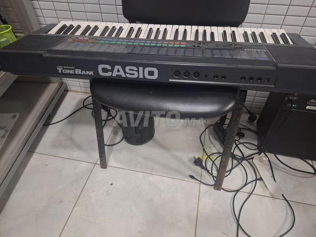 Piano Casio CT-650 - 2