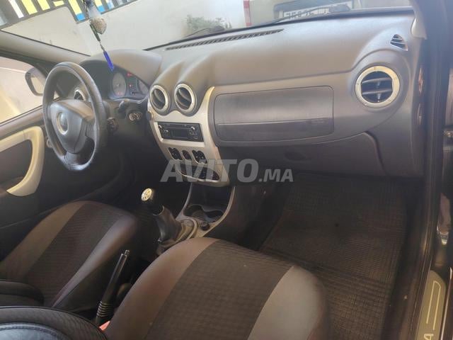 Dacia Logan modèle 2013 située à Meknès - 2