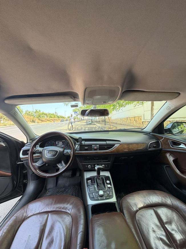 Audi A6 automatique 2L tout options 