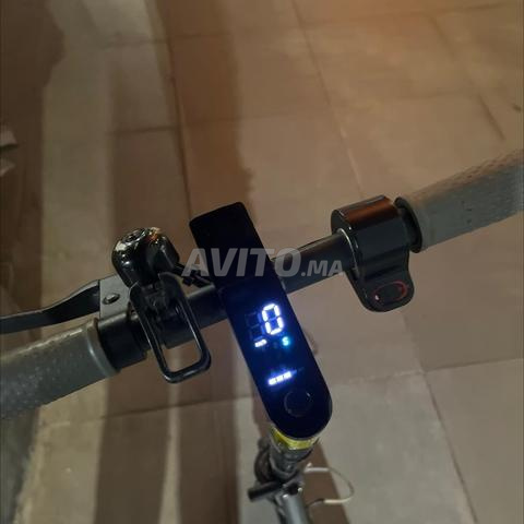 Trottinette électrique Xiaomi Essential - 2