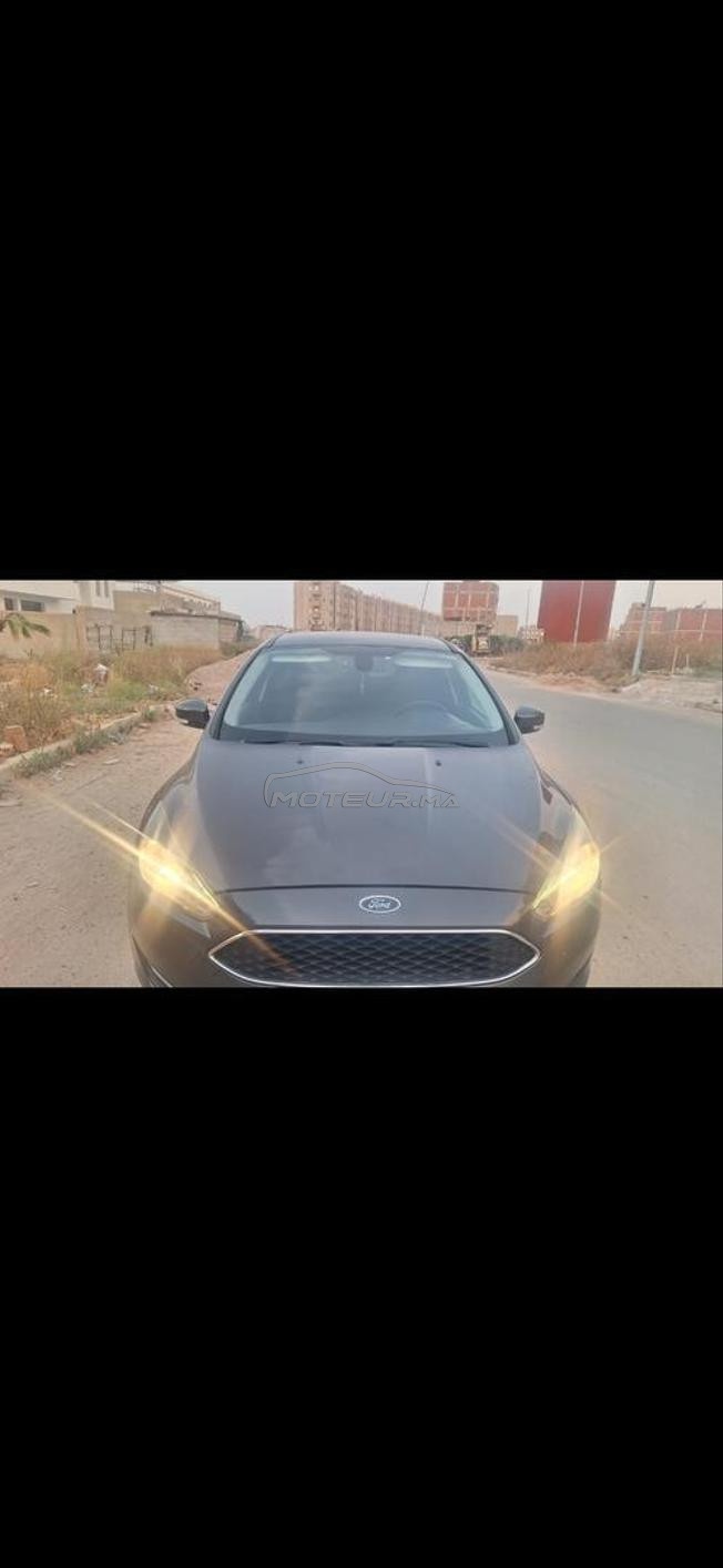 ford focus en bonne etat