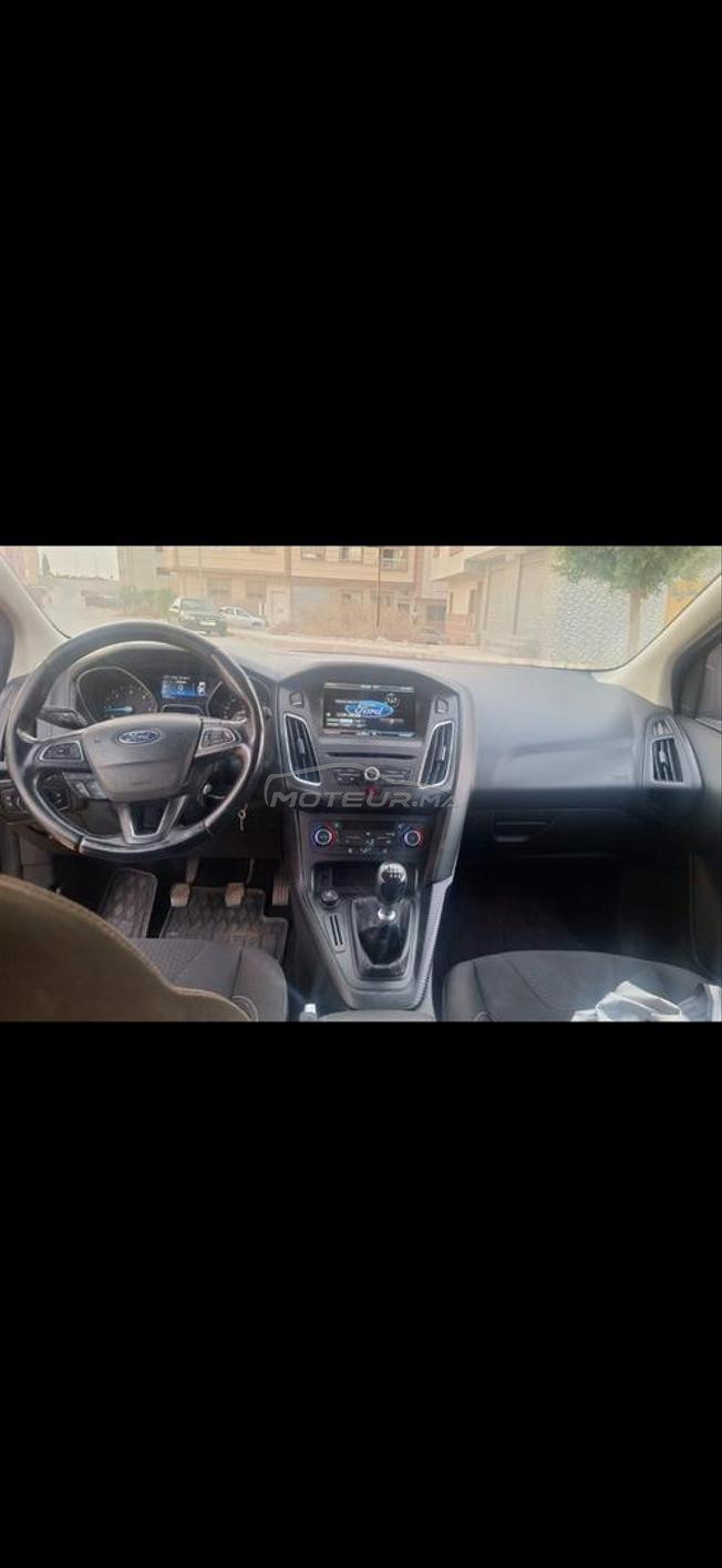 ford focus en bonne etat
