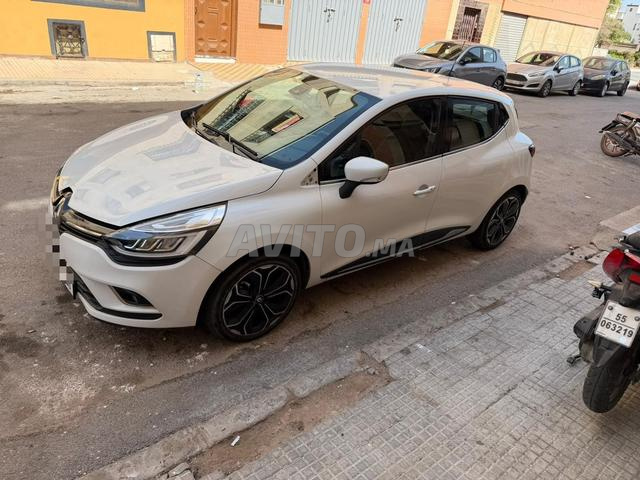 Renault Clio 4 Intense automatique - 2