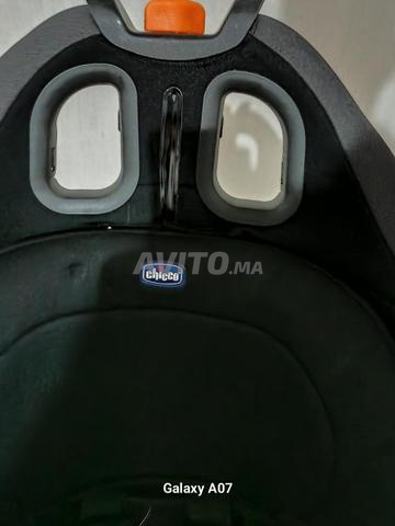 Siège auto pour enfant en bon état - 2