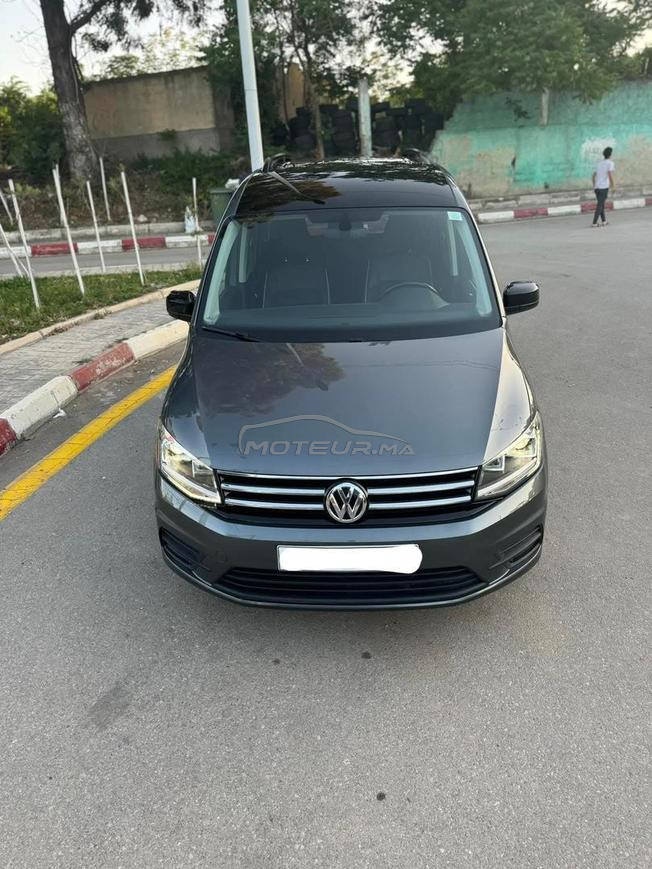 Volkswagen Caddy Edition 35 de 2021premiere main
