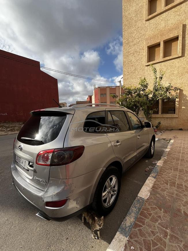 A vendre Hyundai Santa Fe de 2011 en bon état 