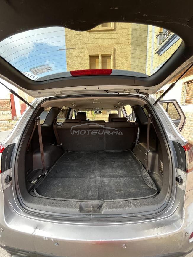 A vendre Hyundai Santa Fe de 2011 en bon état 