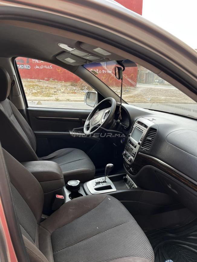 A vendre Hyundai Santa Fe de 2011 en bon état 