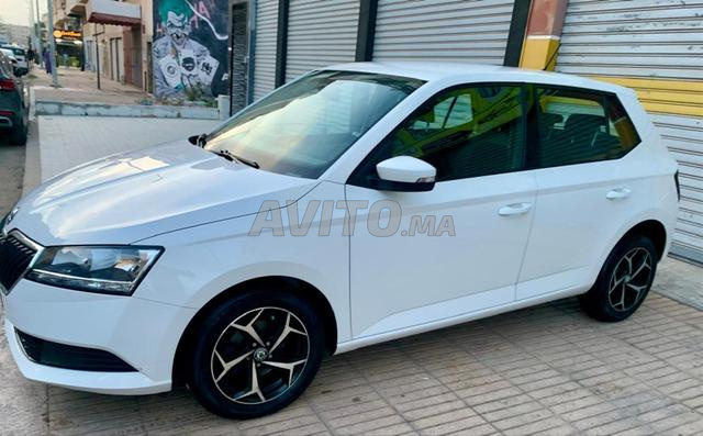 Skoda Fabia Essence ⛽ - 2