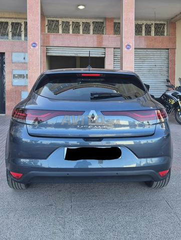 Renault Megane 4 12/2023 8600 km