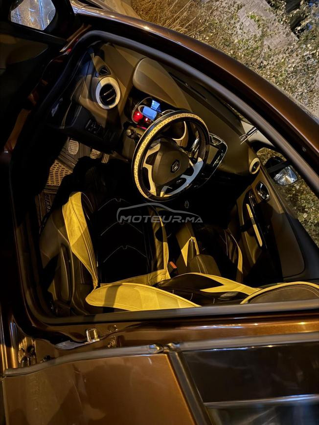 Renault Clio Diesel Manuelle 2013 à Bouskoura