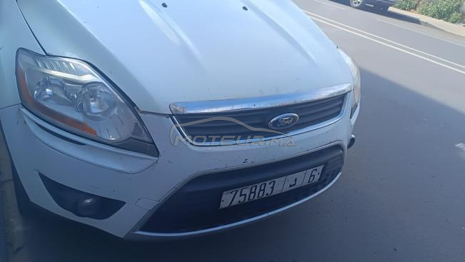 Ford kuga premier main 