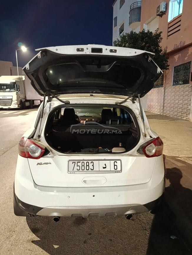 Ford kuga premier main 