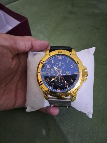 Nouvelle montre importée de l'étranger