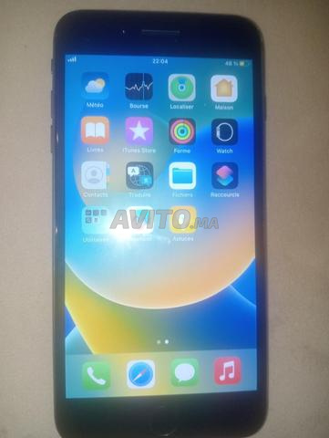 iPhone 8 Plus neuf wifi batterie 96 64g - 2