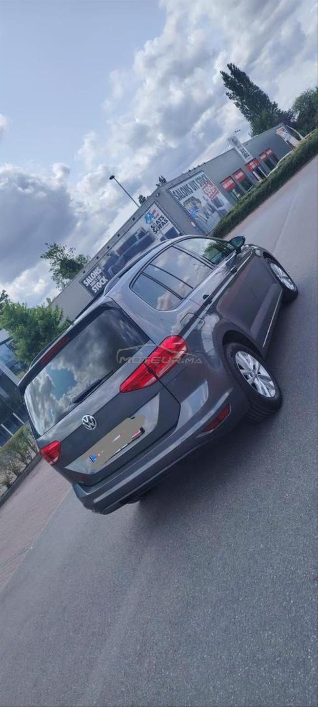 Volkswagen Touran Diesel Automatique 2017 à Tanger