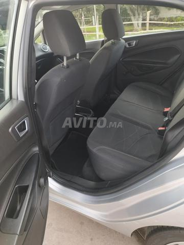 Voiture propre, ماشاء الله. Jamais accidentée. - 2