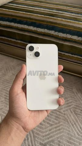 iPhone 13 normal blanc - 2
