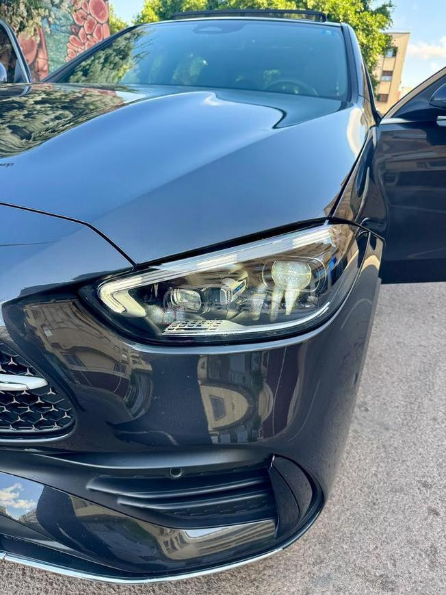 MERCEDES-BENZ  c 300 amg line 