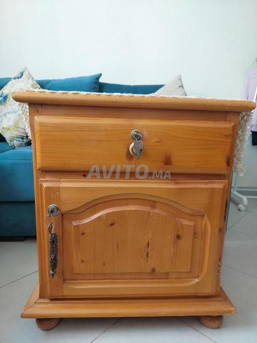 Table de chevet en bois - 2