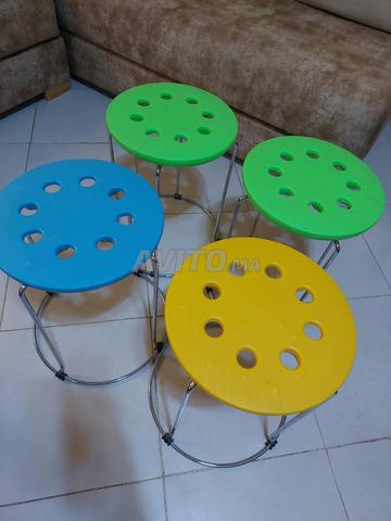 4 Tabourets robustes colorés - 2
