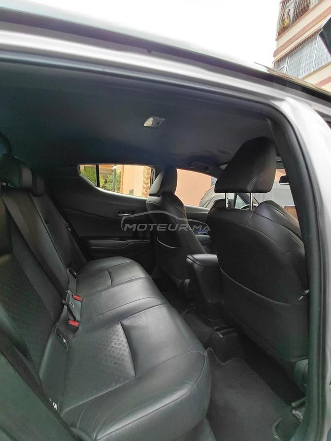 voiture Toyota C-HR