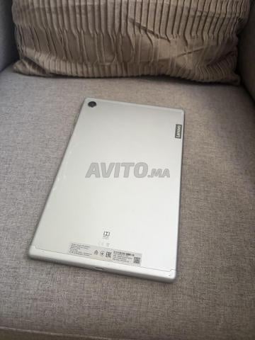 TABLETTE LENOVO TRÈS BON ÉTAT - 2