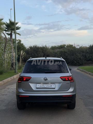Volkswagen Tiguan - 2