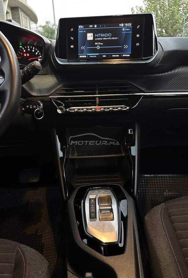 Peugeot 2008 diesel automatique 44000 kms