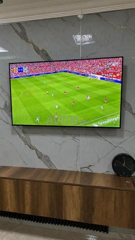 SAMSUNG QLED QA55Q70RA - 2