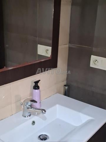 Meuble de douche, équipement de salle de bain d'occasion à vendre