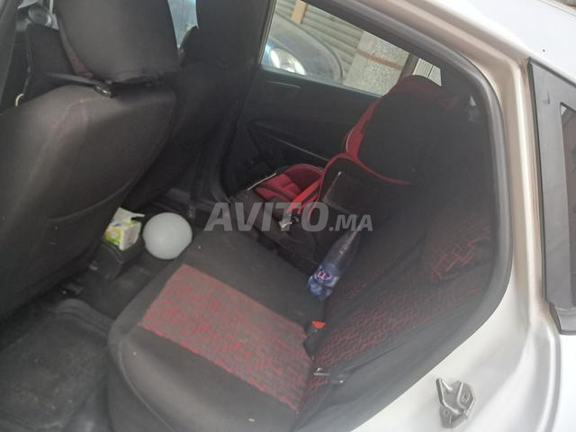 Ford Fiesta - 2